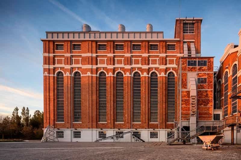 Billet Lisbonne : Profitez d'un billet MAAT avec une expérience de vin au coucher du soleil