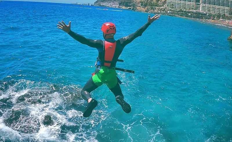 Billet Gran Canaria : Une expérience de coasteering pleine d'adrénaline