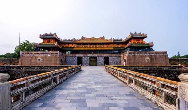 Billet Da Nang : Excursion d'une journée dans la cité impériale de Hue avec déjeuner et billet d'entrée