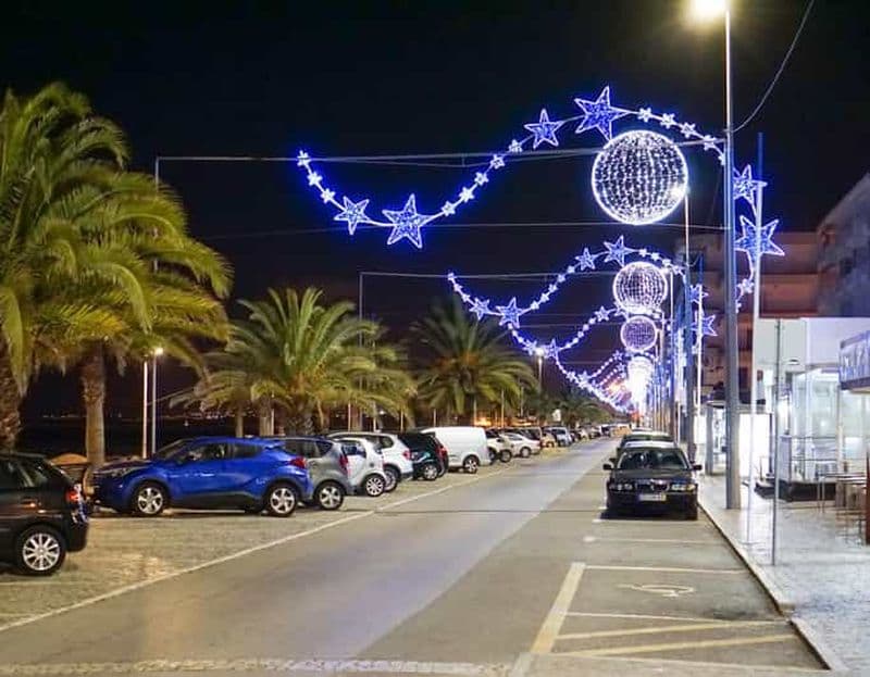 Billet Faro en fête : lumières de Noël historiques et délices du marché