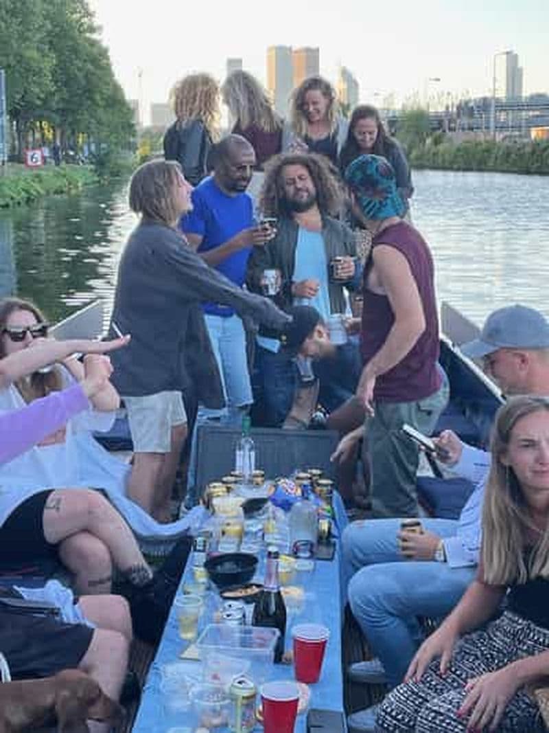 Billet La Haye : Tour en bateau sur les canaux avec musique et boissons