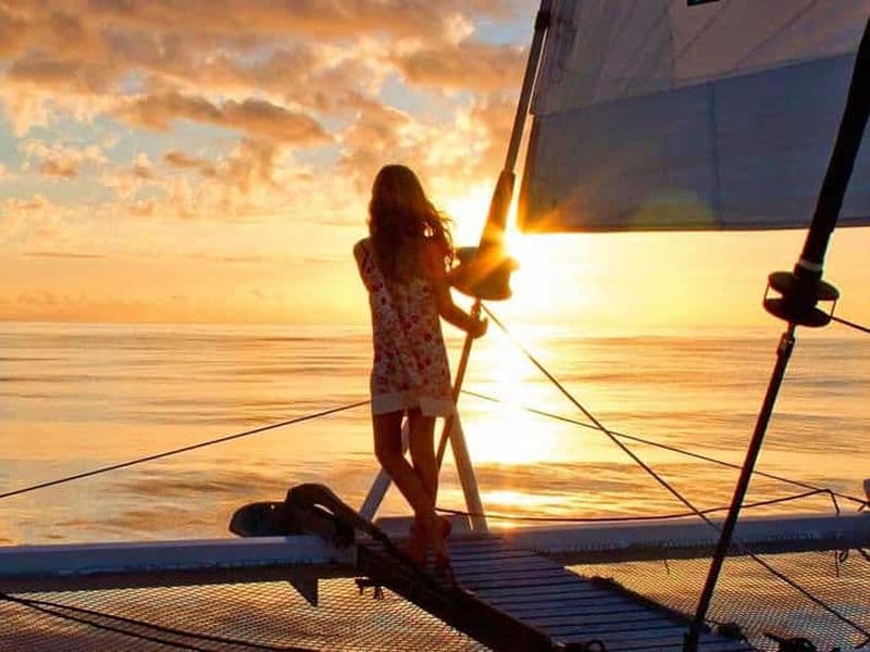 Billet Limassol : Croisière en catamaran au coucher du soleil avec collations et boissons