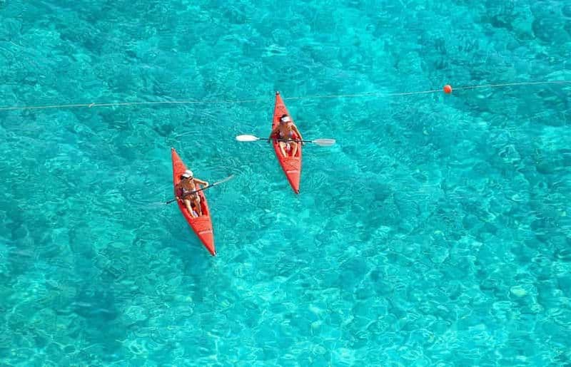 Billet Explorez les eaux de Santorin : Location de kayak