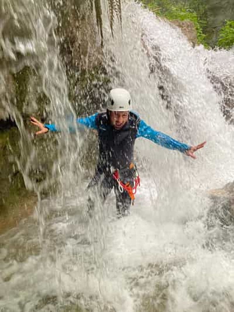 Billet Randonnée aquatique dans le Vercors : canyoning & découverte de la nature