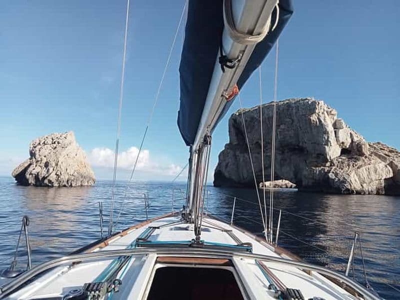 Billet Ibiza : 3 heures de voile avec plongée en apnée