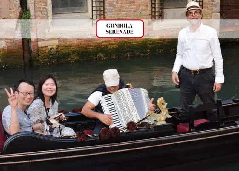 Billet Venise : Sérénade romantique en gondole partagée sur le Grand Canal