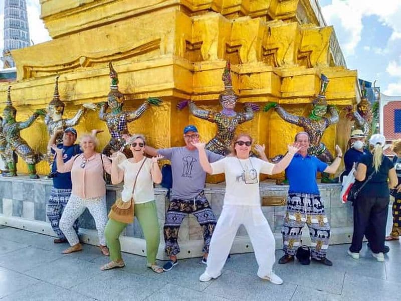 Billet Grand Palais, Wat Pho et Wat Arun : visite guidée en espagnol