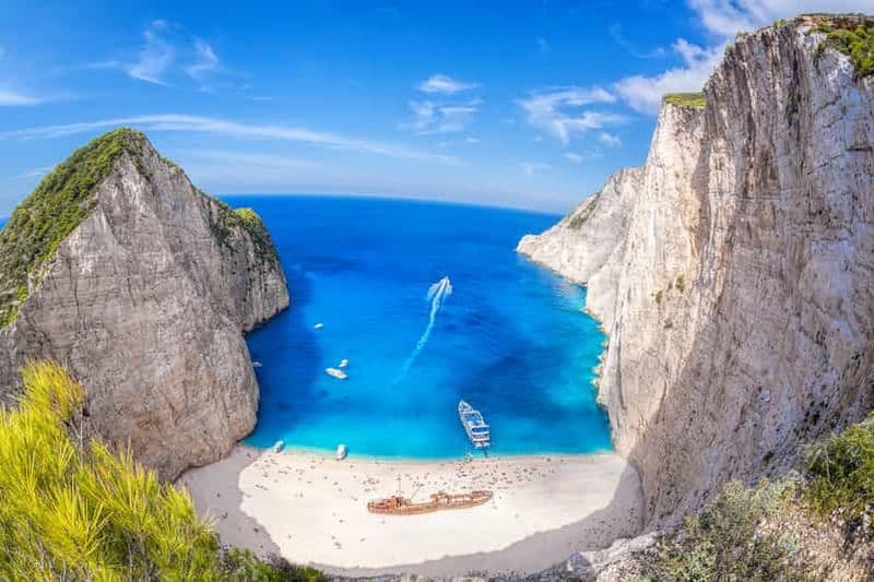 Billet Visite privée de la plage des naufrages de Navagio et des grottes bleues