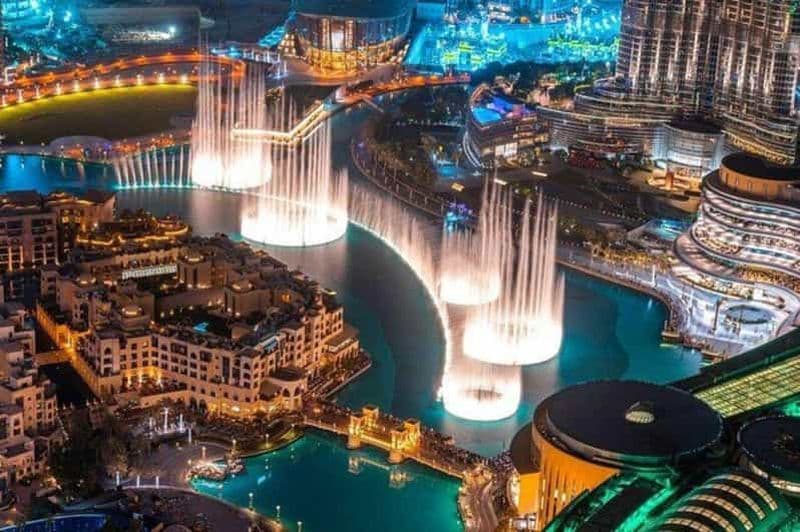 Billet Dubaï : visite citadine nocturne guidée en van et spectacle de la fontaine DXB