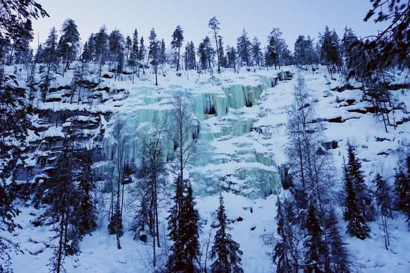 Billet Rovaniemi : excursion au canyon de Korouoma et aux chutes d'eau gelées