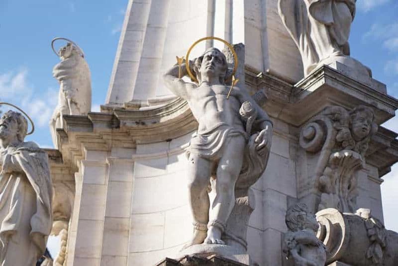 Billet Visite à pied du château de Buda : statues, récits et mythes !