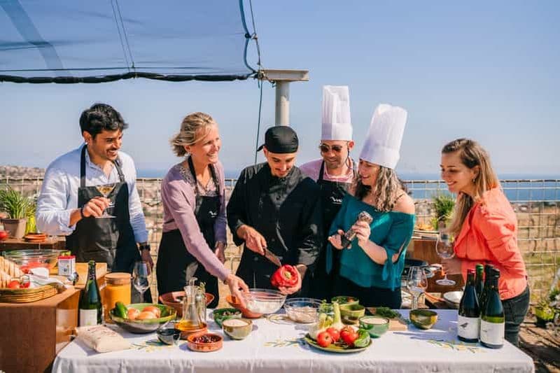 Billet Barcelone : Cours de cuisine de paella et visite du vignoble Alella