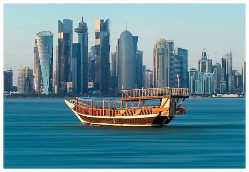 Billet Doha : Croisière nocturne en boutre avec Box Park, Corniche & Pearl