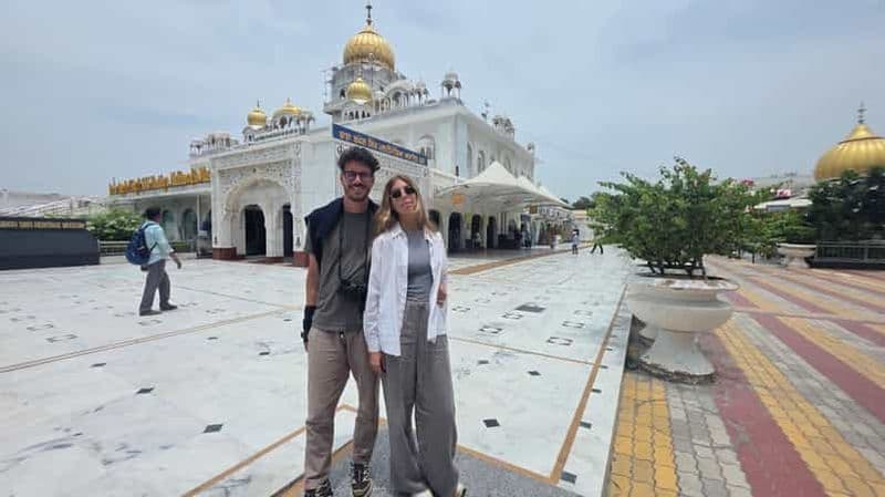 Billet Delhi : visite du Gurudwara Bangla Sahib avec repas Langar