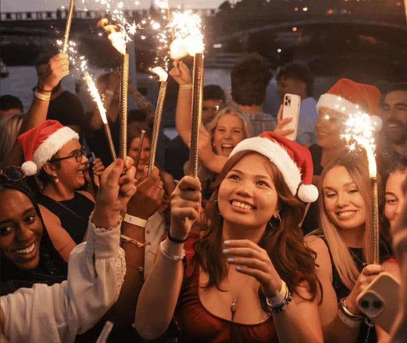 Billet Prague : Christmas Santa Claus Boat Party + Epic Club After Party