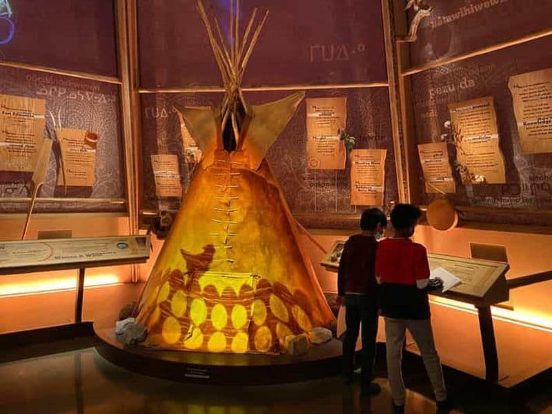 Billet Edmonton : visite du patrimoine autochtone avec transfert en minivan