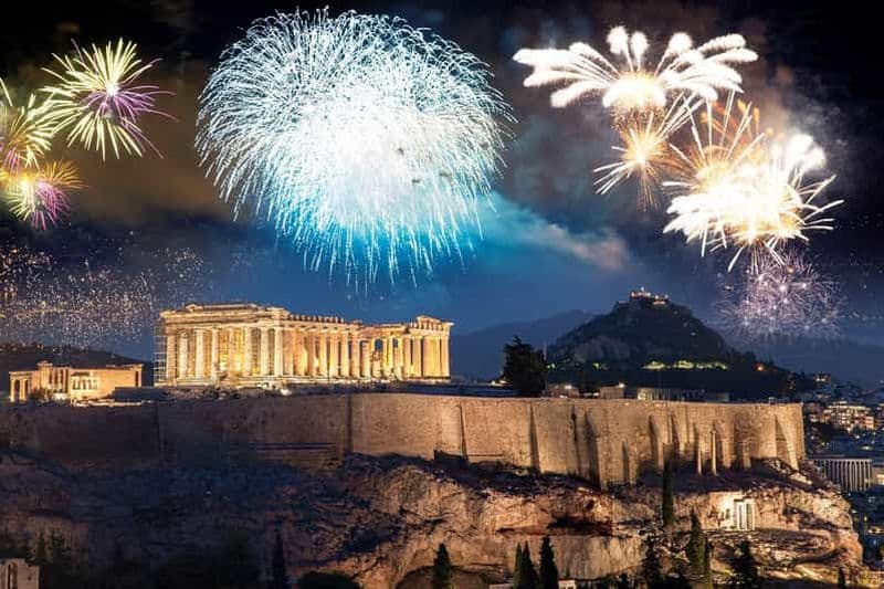 Billet Athènes : tournée des bars du Nouvel An avec vue sur les feux d'artifice