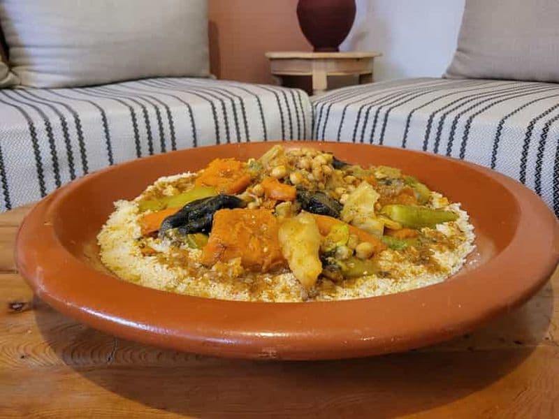 Billet Marrakech : Cours de cuisine de couscous du vendredi dans la médina