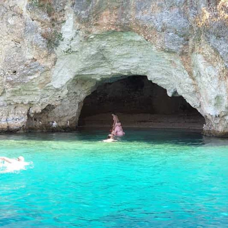 Billet Nydri : Croisière en bateau pour visiter les îles avec déjeuner et boissons
