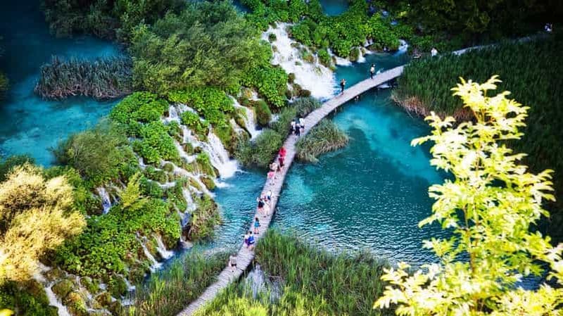 Billet Au départ de Split/Trogir : Visite guidée des lacs de Plitvice en groupe