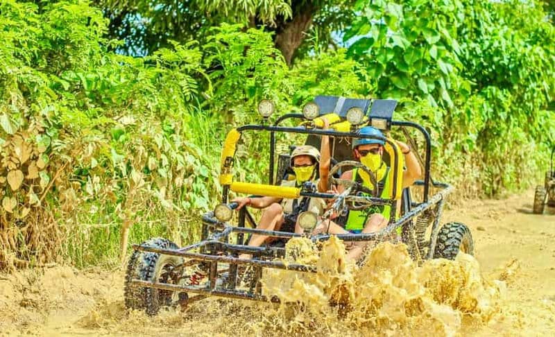 Billet Punta cana : Aventure en buggy tout terrain avec baignade dans les grottes de cenote et plage