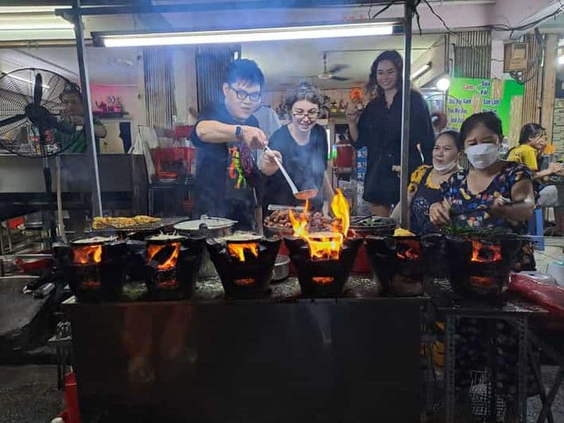 Billet Ho Chi Minh Ville : Visite culinaire en scooter avec onze dégustations