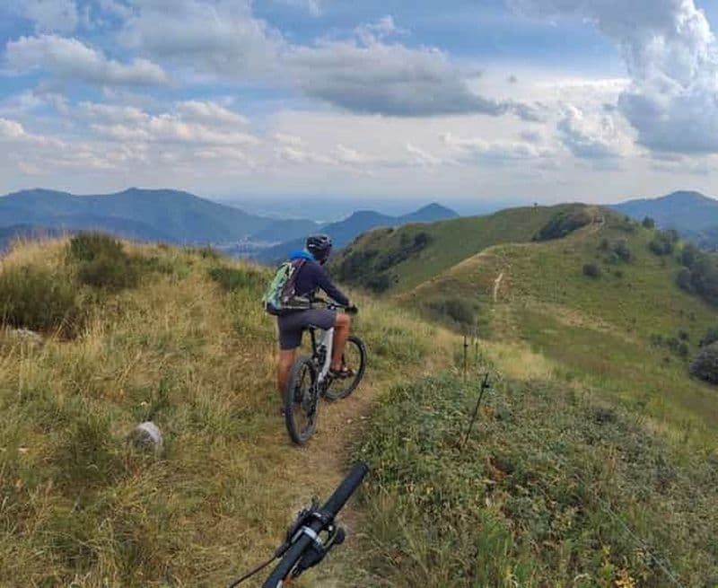 Billet Côme : excursion en vélo électrique sur les sentiers naturels des lacs et des montagnes