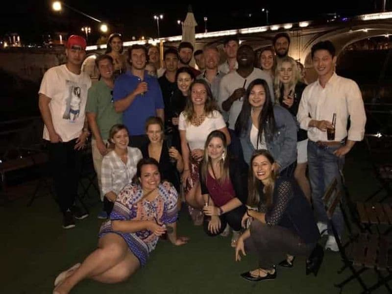 Billet Séoul : Tournée des bars de Gangnam avec 3 shots et des tapas coréens