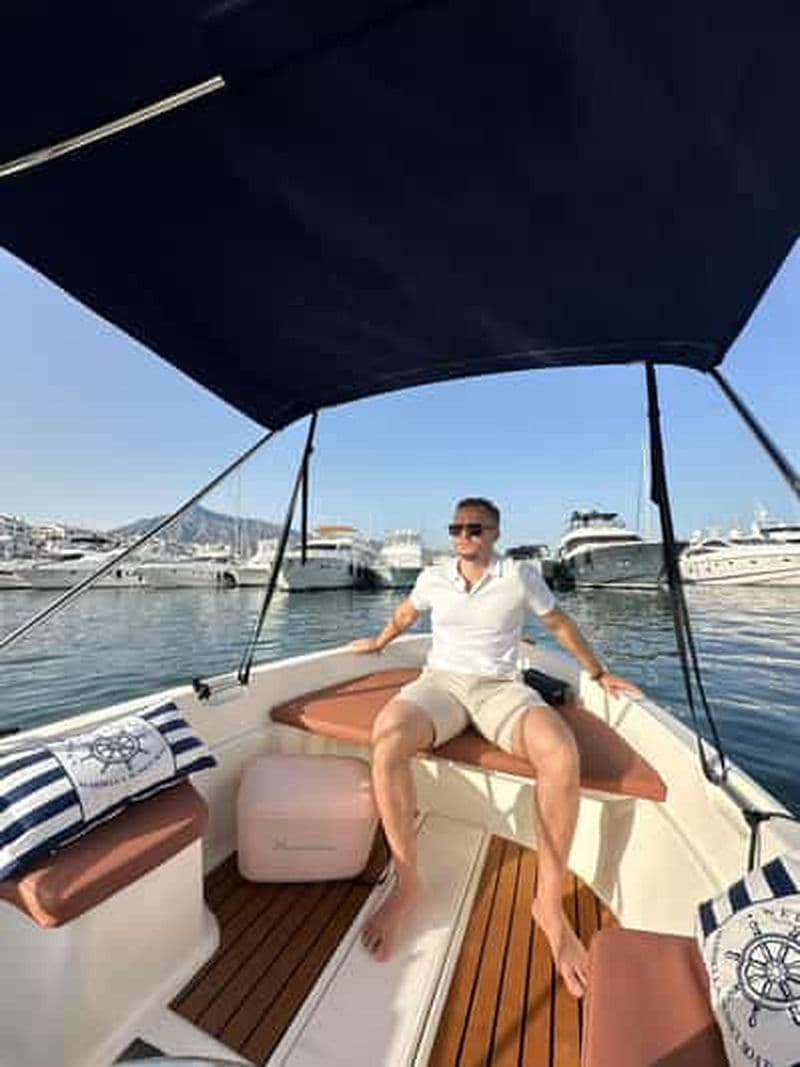 Billet Excursion privée en bateau au coucher du soleil à Puerto Banus et/ou observation des dauphins