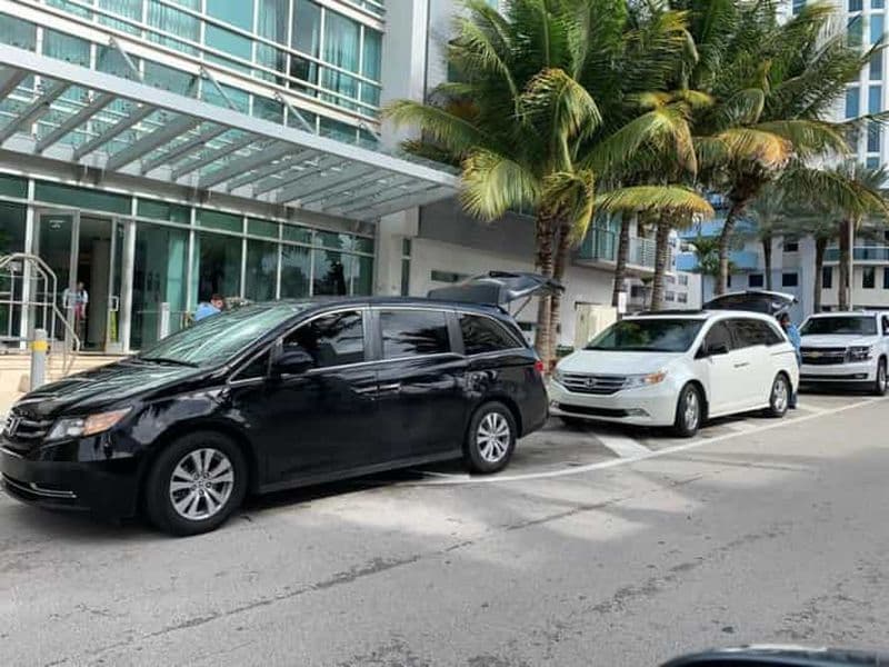 Billet Aéroport de Nassau (NAS) : Transfert privé vers le port de croisière de Nassau