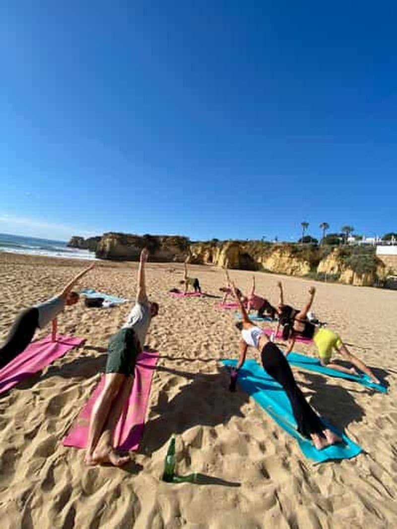 Billet Sunrise Beach Yoga à Lagos par el Sol Lifestyle