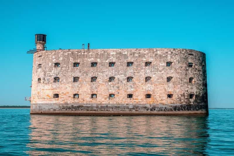 Billet La Rochelle : Excursion en bateau à Fort Boyard (2h00)