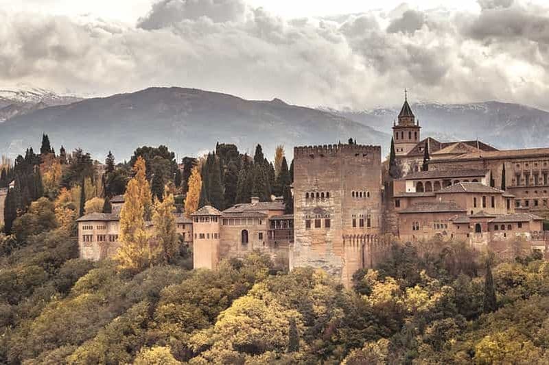 Billet Depuis Malaga : Alhambra et Chapelle Royale avec billets d'entrée