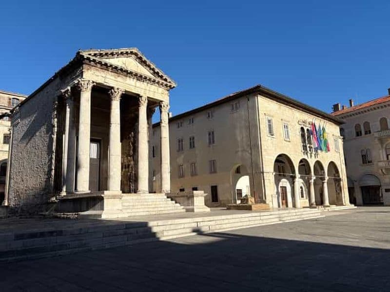 Billet Pula en E-Bike : Ruines romaines, vues sur la mer et joyaux cachés