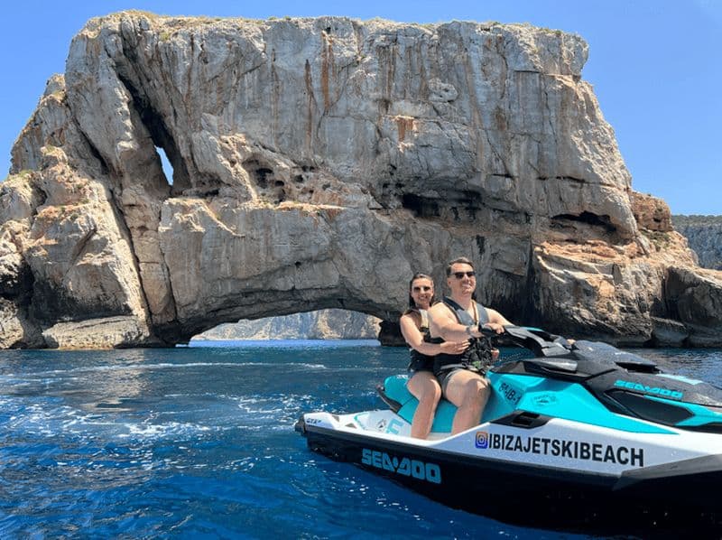 Billet Excursion en JET SKI sur l'île de Margarita depuis la plage de Cala Bassa IBIZA