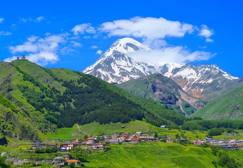 Billet Tbilissi : excursion d'une journée à Kazbegi, Gudauri, Gergeti et Ananuri