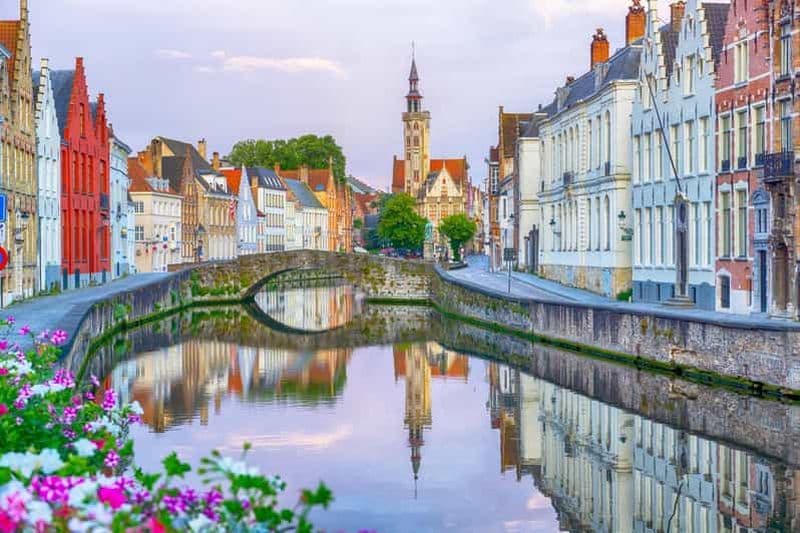 Billet Depuis Amsterdam : visite d'une journée à Bruges en espagnol ou en anglais