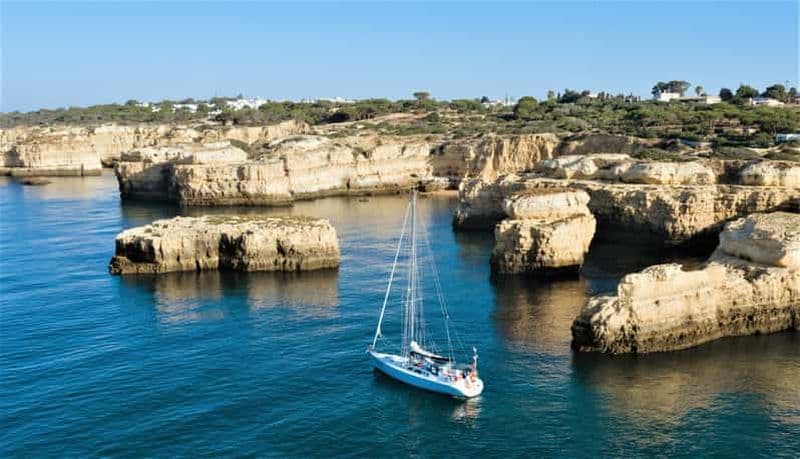 Billet Albufeira : Croisière en bateau à voile BBQ et Open Bar sur la plage