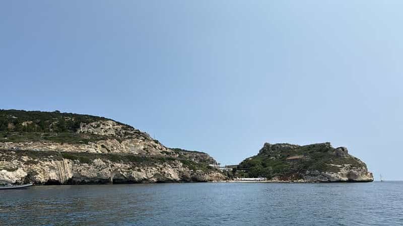 Billet Cagliari : visite du golfe des Anges en bateau pneumatique Joker Boat