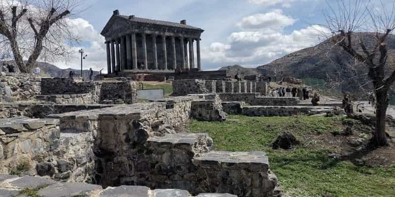 Billet Depuis Erevan : temple de Garni, gorges de Garni et monastère de Geghard