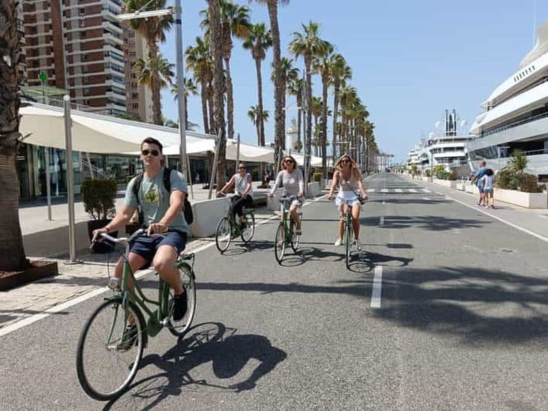 Billet Malaga Bike Tour - Street Art, City Center, Bay Area