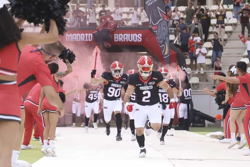 Billet Madrid : tapas, boissons et football américain