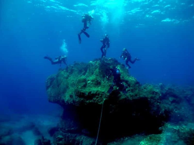Billet Santorin : expérience de plongée sous-marine pour les débutants