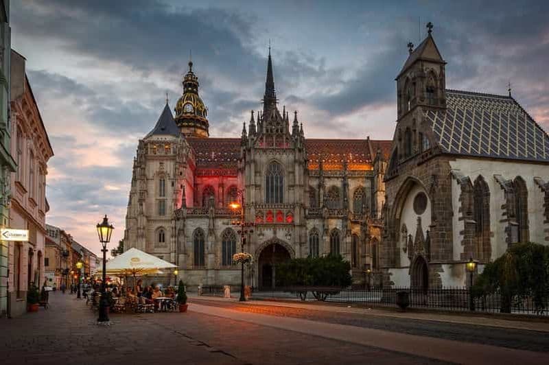 Billet Košice : visite guidée à pied avec visites de musées