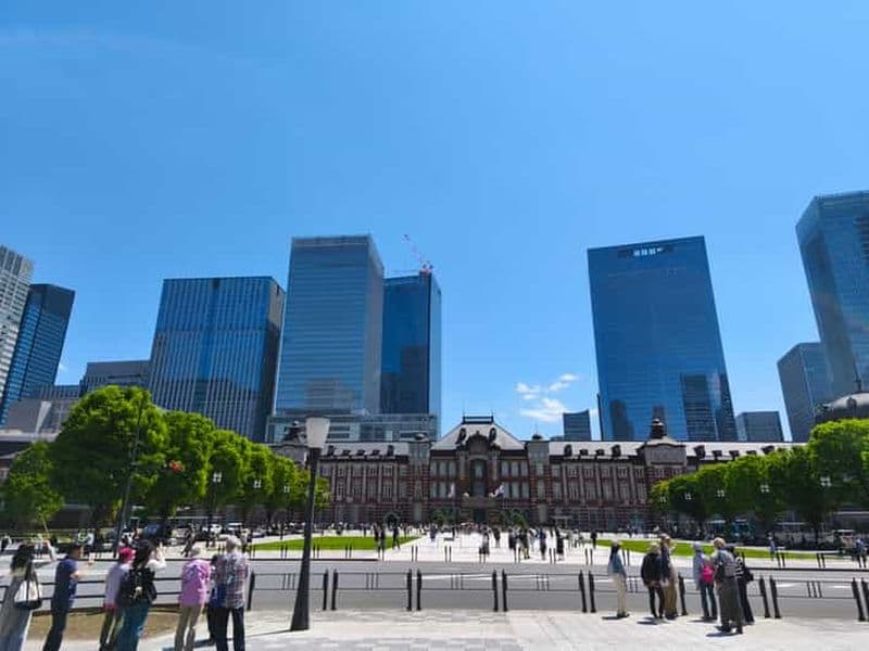 Billet Tokyo : visite guidée de Marunouchi et du Palais Impérial