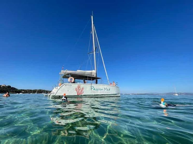 Billet Demi-journée en catamaran Presqu'île de Giens - île de Porquerolles