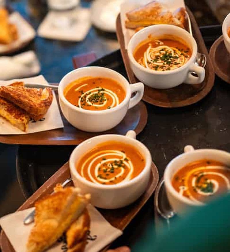 Billet Miami : South Beach Food & Fun Art Deco Walking Tour (visite à pied)