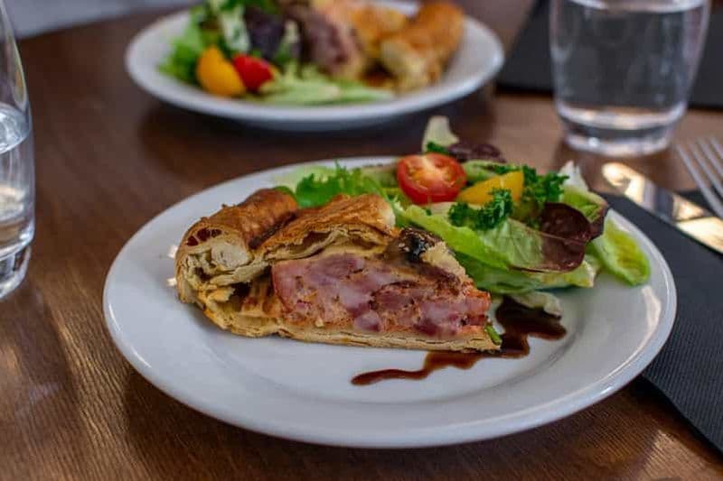 Billet Strasbourg, visite guidée culinaire avec dégustations dans la Neustadt