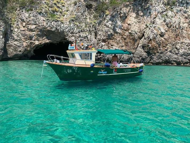 Billet Sperlonga : Croisière dans les grottes bleues avec plongée en apnée