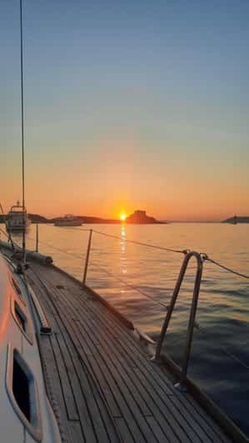 Billet Apéritif au coucher du soleil en voilier-Nage et paddle-Cap d'Antibes